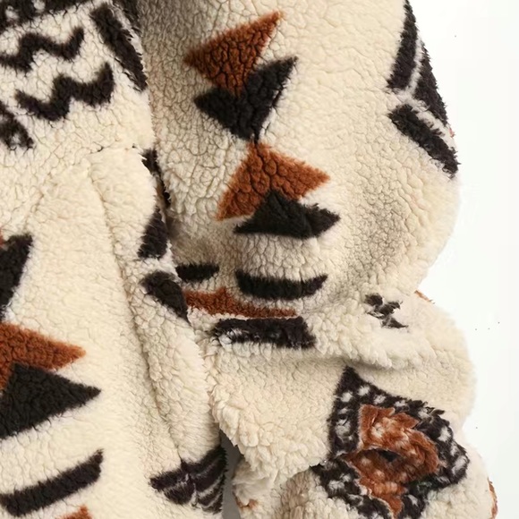 Aztec print button up Teddy coat - Picture 4 of 5